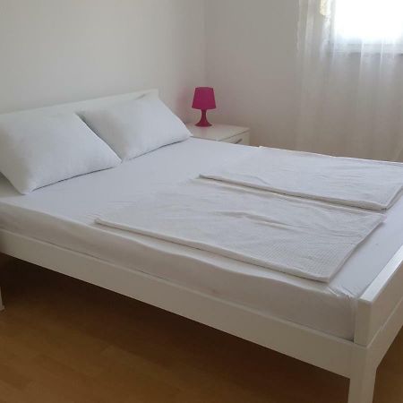 Apartment Rita Mostar Bagian luar foto